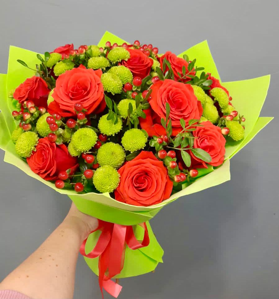 Букет цветов из: Хризантемы и Розы в Ставрово