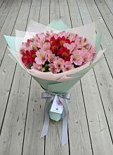 Букет цветов из:  Альстромерии #REPLACE_PRED# Ставрово