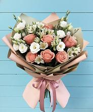 Букет цветов из:  Розы, Альстромерии и Лизиантусы в Ставрово