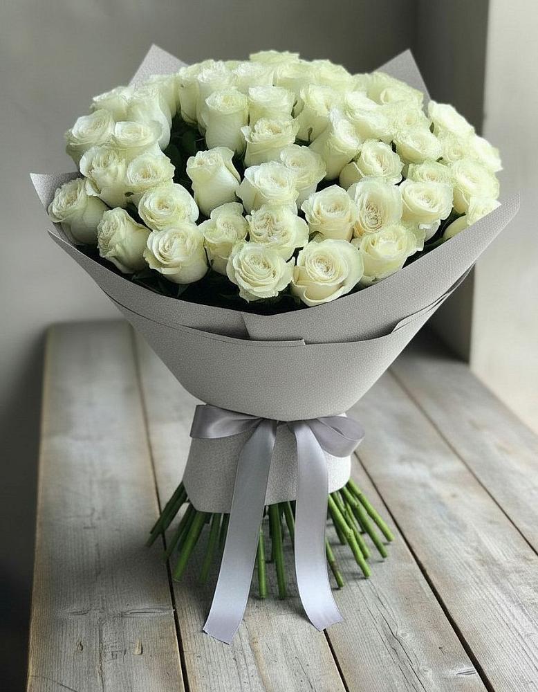 Букет 35 Белых роз в Ставрово