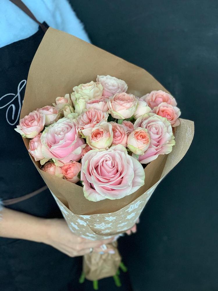 Букет цветов из: Хризантемы и Розы в Ставрово