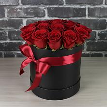 Цветочная композиция из Розы в шляпной коробке в Ставрово