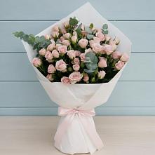 Букет цветов из:  Розы в Ставрово